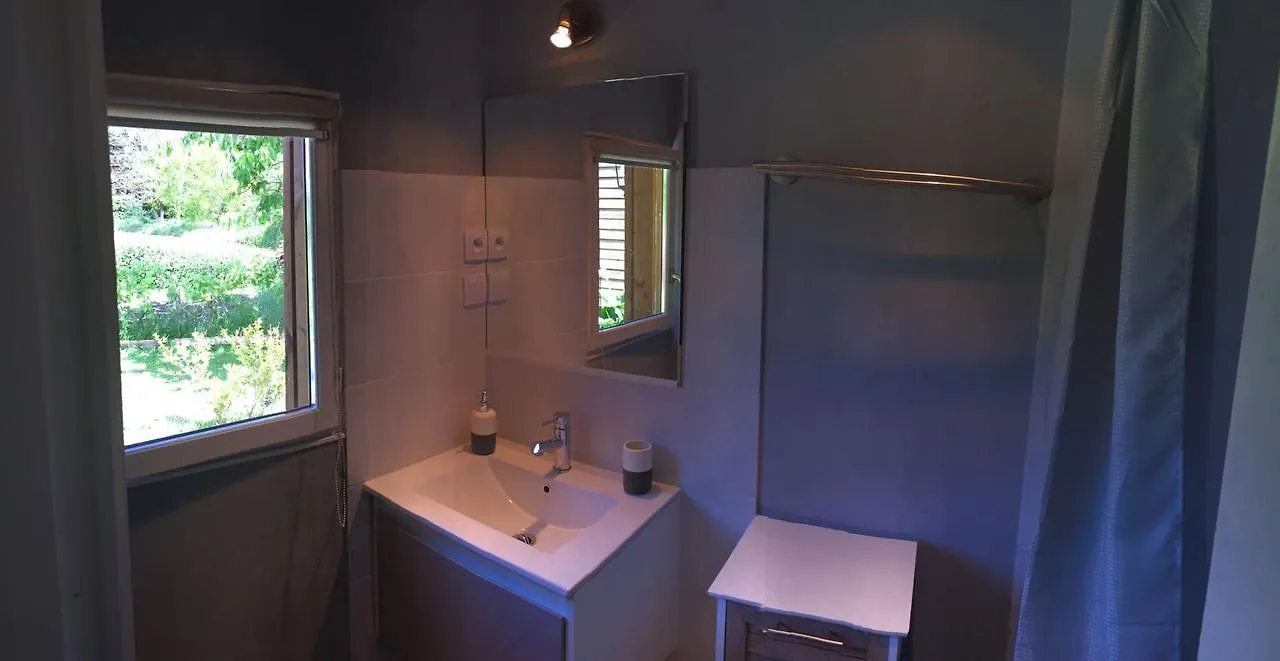 Chambres D'Hotes L'Ardiegeoise Bed & Breakfast